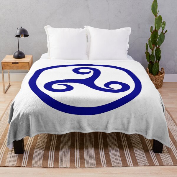 Artikelvorschau, Blaue solide Triskele entworfen und verkauft von DesignBy79.