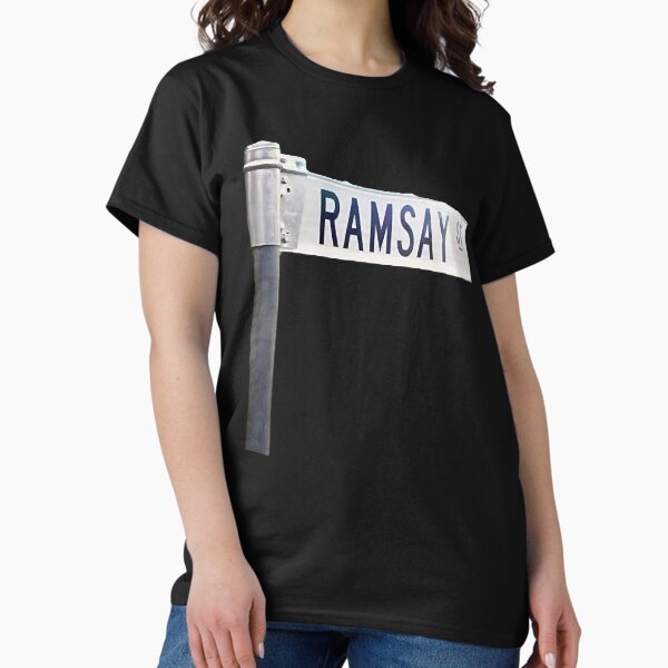 Vista previa del artículo con la obra «Vecinos Tv Calle Ramsay», diseñado y vendido por YouEffectss.