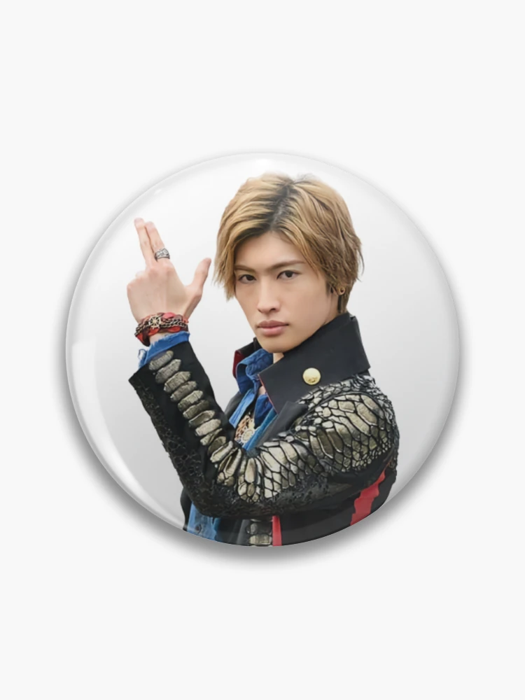 ur,pin_large_front,