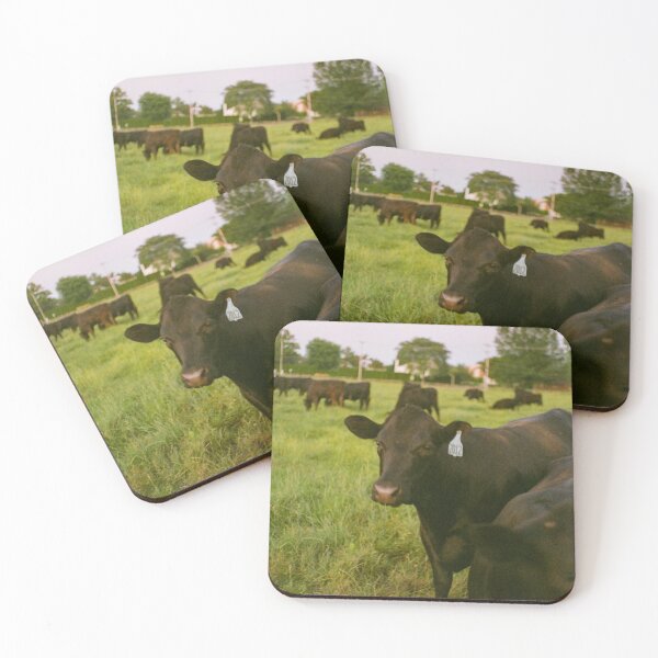 Item preview, estampado de vaca cottagecore designed and sold by freechurros.