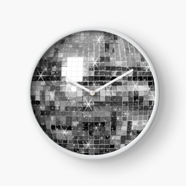 Vista previa del artículo con la obra «Patrón de bola de discoteca plateada brillante por todas partes», diseñado y vendido por Deborah Camp.