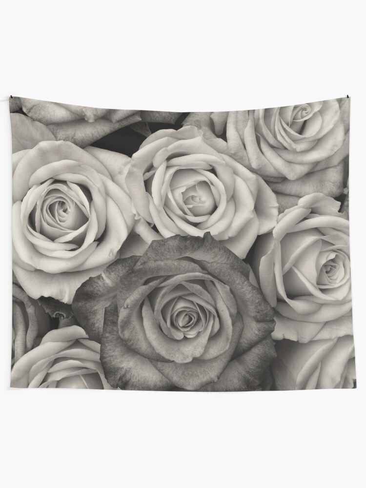 Tela decorativa «Ramo de rosas blancas y negras» de livianasgifts |  Redbubble