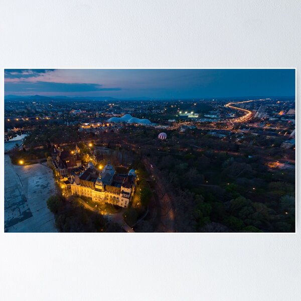 Aperçu de l'œuvre Lumières de la ville créée et vendue par skrbk.
