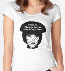 Flammen auf der Seite meines Gesichts Tailliertes Rundhals-Shirt