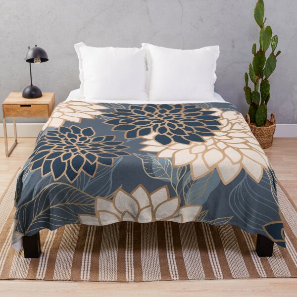 Artikelvorschau, Floral Aesthetic in Blue, Ivory and Gold entworfen und verkauft von meggydesigns.