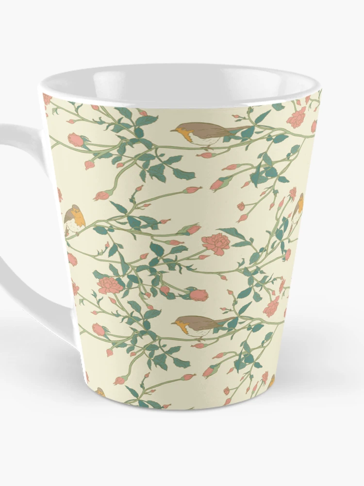 Aperçu 3 sur 4. Mug à café avec l'œuvre Rouges-gorges et roses créée et vendue par Maygetsu.