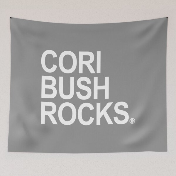 Aperçu de l'œuvre Cori Bush T-ShirtCORI BUSH ROCKS - BLM Fist créée et vendue par YonagoTottori.