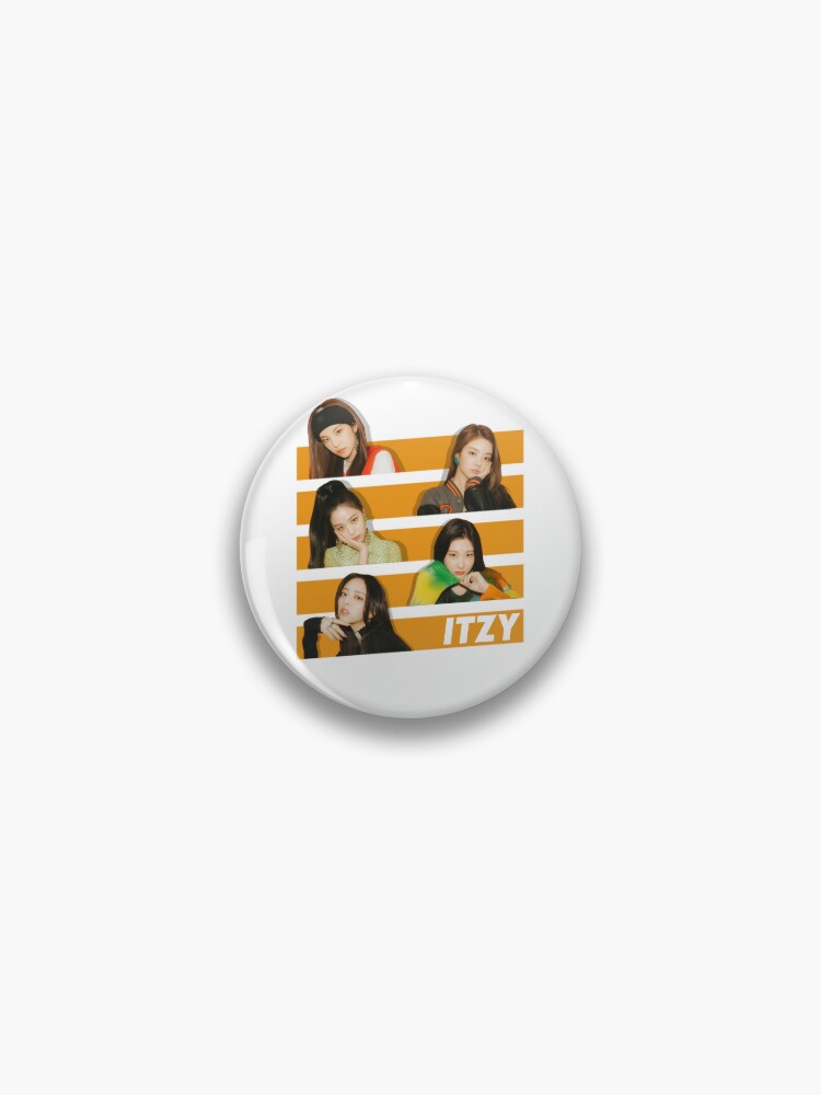 Itzy - Lia (Graffiti/Chibi) Pin for Sale by artbyzym