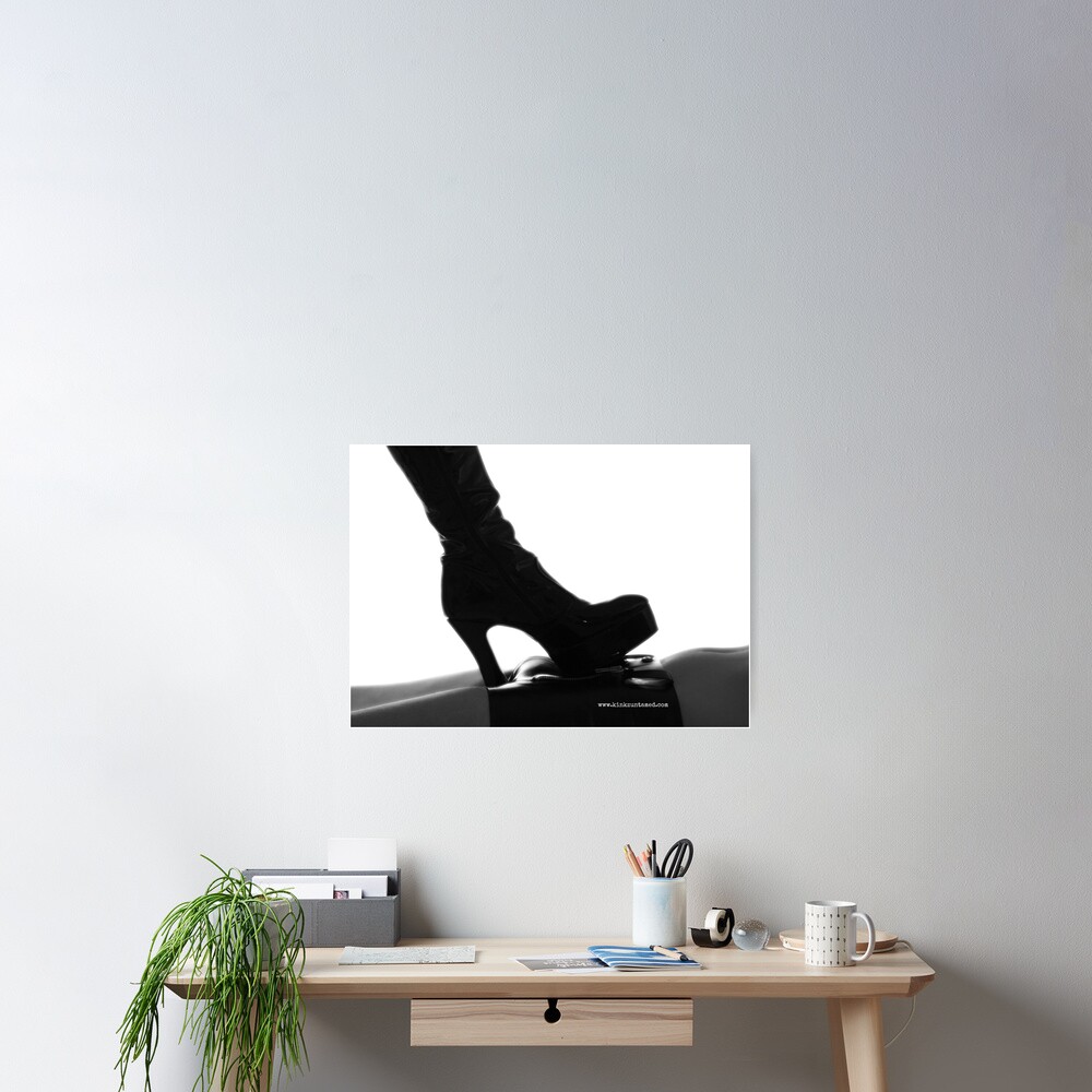 Heel, Boy Poster