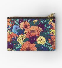 Wilde Blumen Studio Clutch
