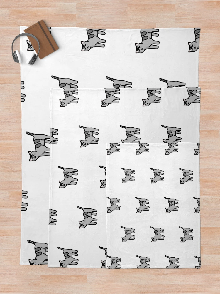 Aperçu 5 sur 6. Plaid avec l'œuvre Chat gris créée et vendue par Reeseworks.