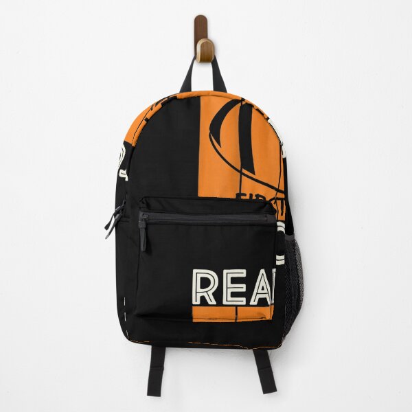 Vista previa del artículo con la obra «Ready To Tackle Football - Camiseta para profesor de primer grado de vuelta a la escuela», diseñado y vendido por BolichFalk.