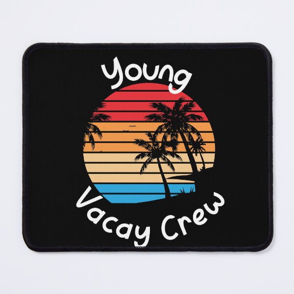Artikelvorschau, Young Vacay Crew Young Family Vacation entworfen und verkauft von RoguePixel.