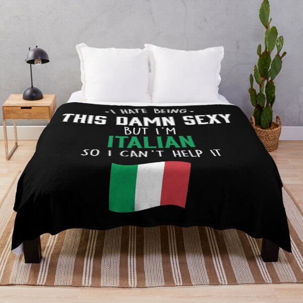 Artikelvorschau, Verdammt sexy Italienerin aus Italien entworfen und verkauft von Urosek.