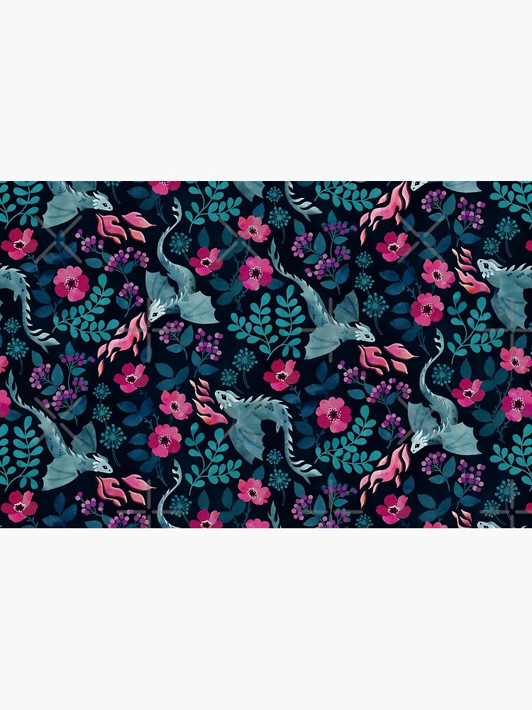 Aperçu 2 sur 2. Skin adhésive d'ordinateur avec l'œuvre Motif floral de dragons dans des tons de bijoux sombres créée et vendue par adenaJ.