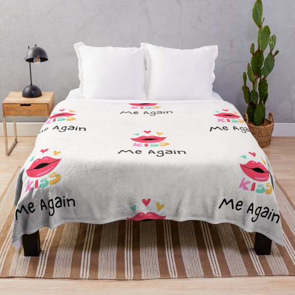 Artikelvorschau, Kiss Me Again - Lustige und niedliche T-Shirt-Zitate entworfen und verkauft von Designspot2020.