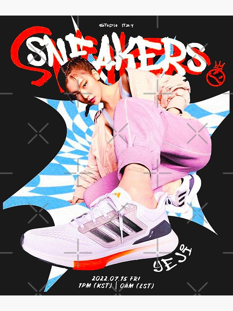Itzy yuna, ITZY CHAERYEONG, ITZY SNEAKERS 2022 | Photographic Print