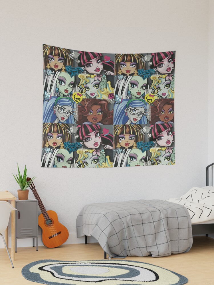 REEL DRAMA MONSTER HIGH Tapestry by ARTRAVESHOP