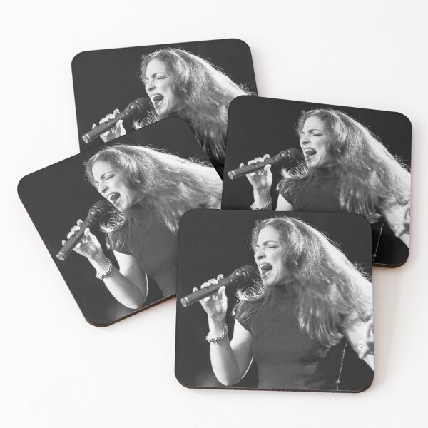 Artikelvorschau, Gloria Estefan – SW-Foto entworfen und verkauft von ConcertImages.
