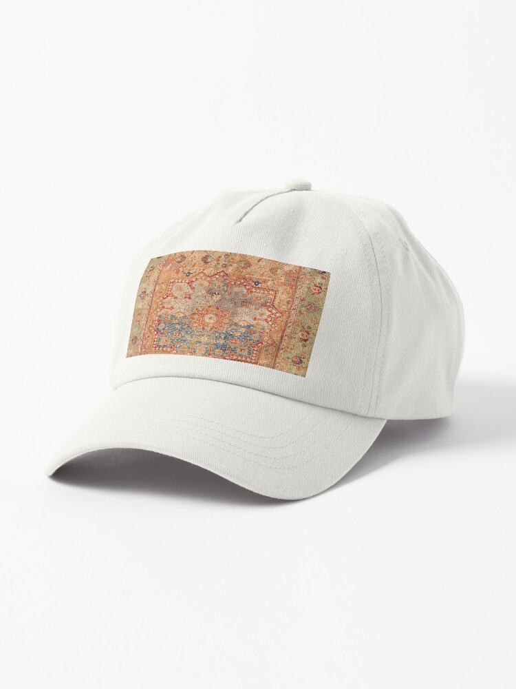 Aperçu 1 sur 7. Casquette avec l'œuvre Impression de tapis persan du XVIe siècle créée et vendue par bragova.