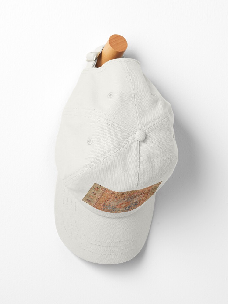 Aperçu 2 sur 7. Casquette avec l'œuvre Impression de tapis persan du XVIe siècle créée et vendue par bragova.