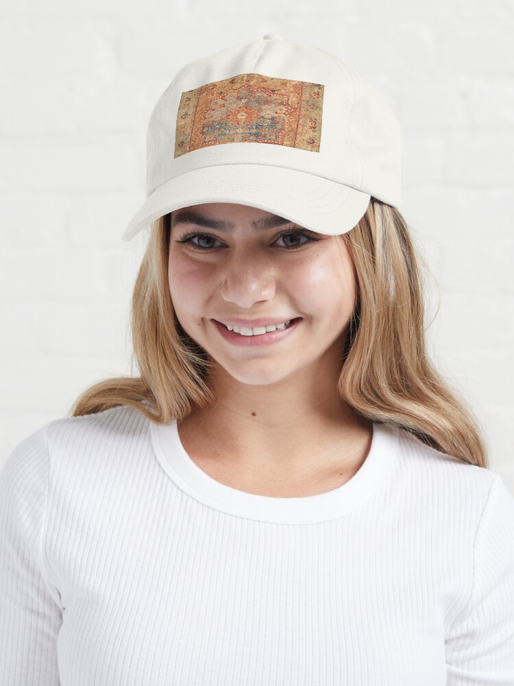 Aperçu 6 sur 7. Casquette avec l'œuvre Impression de tapis persan du XVIe siècle créée et vendue par bragova.