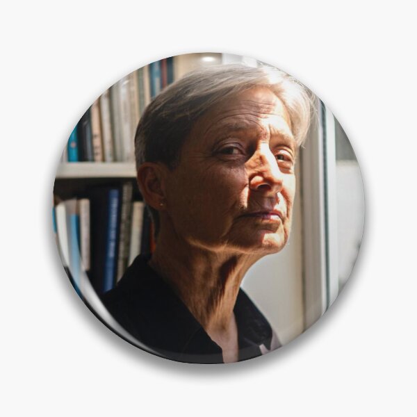 Artikelvorschau, Judith Butler – Große Philosophin und Gendertheoretikerin entworfen und verkauft von VintagePeople.