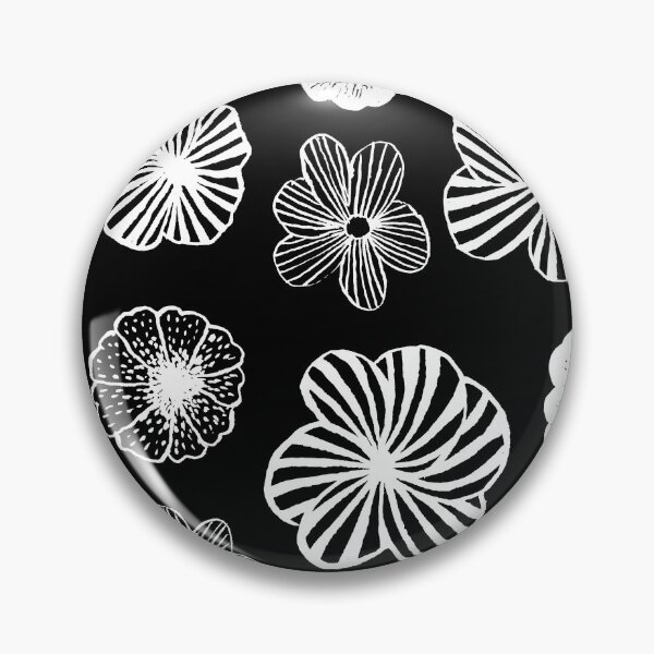 Aperçu de l'œuvre Fleurs rougeoyantes en noir et blanc créée et vendue par studioanalog.