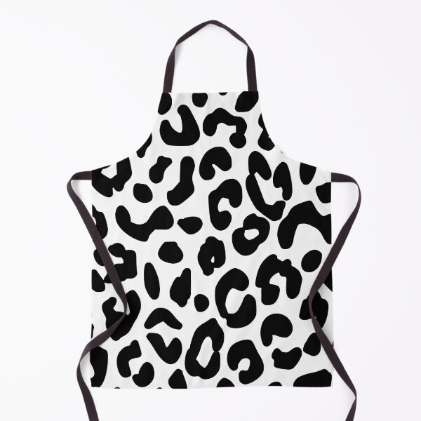 Artikelvorschau, White and Black Cheetah Print entworfen und verkauft von Arianna Khalil.