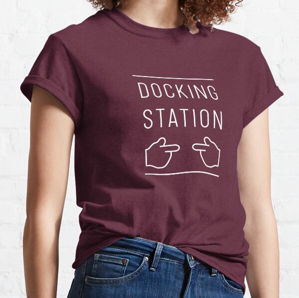 docking station solar opposites Classic T-Shirt