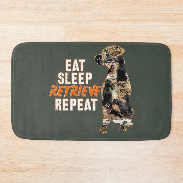 Artikelvorschau, Labrador Retriever Duck Hunting Design für Duck Hunters, Eat Sleep Retrieve Repeat, Waterfowl Design entworfen und verkauft von LifeCrush.