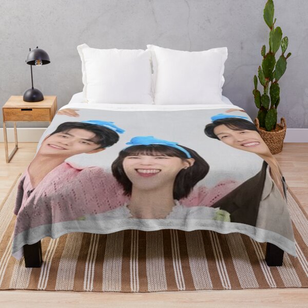 Item preview, Extraordinary Attorney Woo designed and sold by OtakuPH.