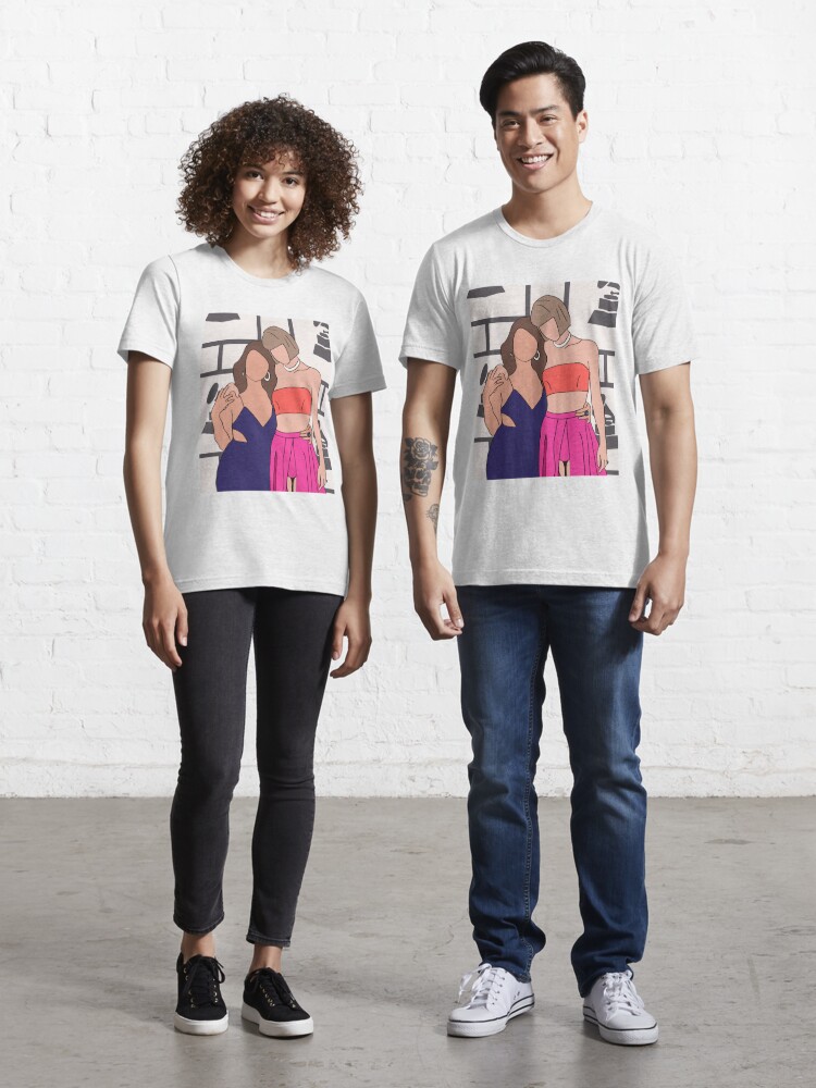 Taylor Swift And Selena Gomez Friends Unisex T-Shirt - Teeruto