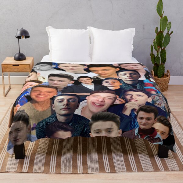 noah schnapp photo collage Throw Blanket