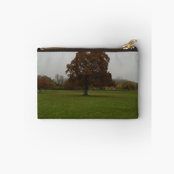 Item preview, Roble en la Abadía de Glastonbury designed and sold by Karen Chard.