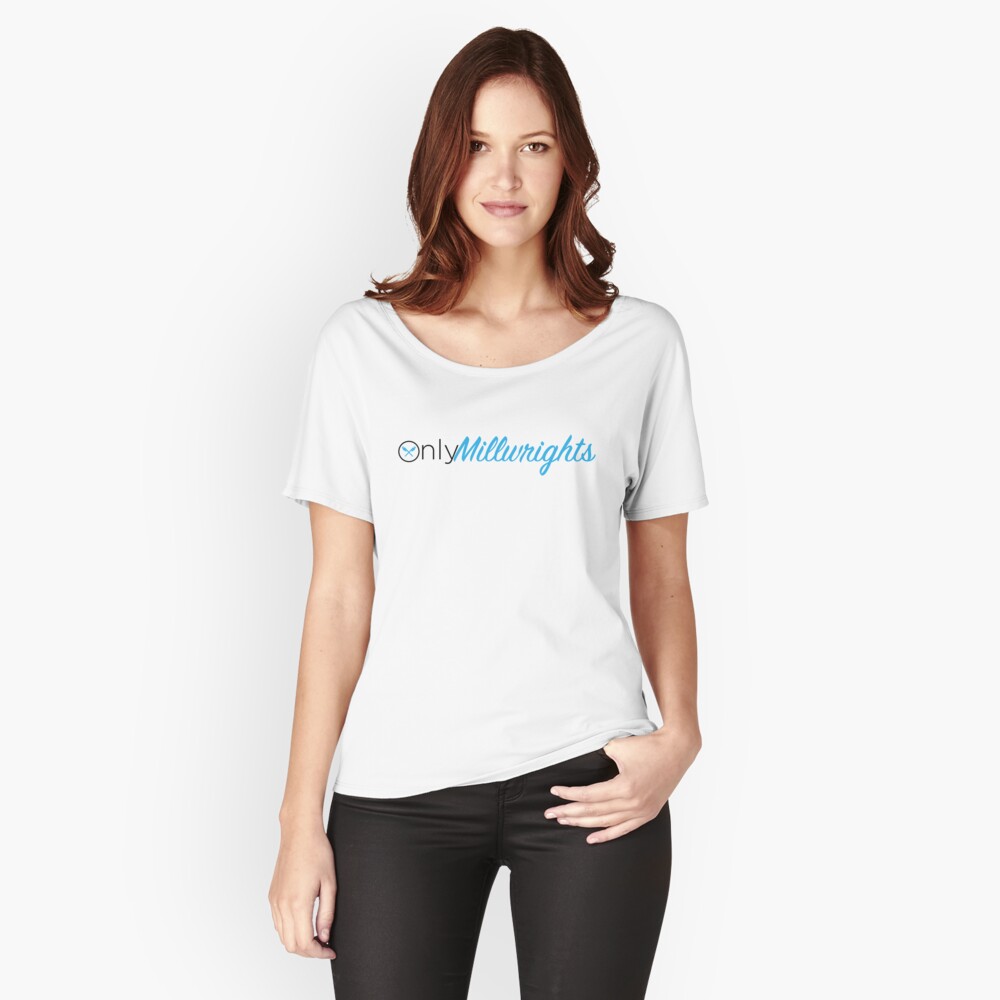Artikel-Vorschau von Loose Fit T-Shirt, designt und verkauft von Tradeology.