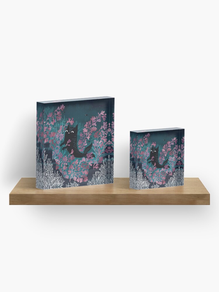 Alternate view of Undersea Acrylic Block