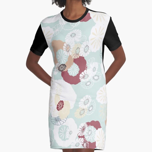 Pretty Poppy Seed Heads Graphic T-Shirt Dress