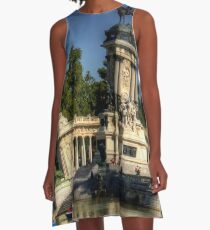 Vestido acampanado Monumento en el Parque del Buen Retiro