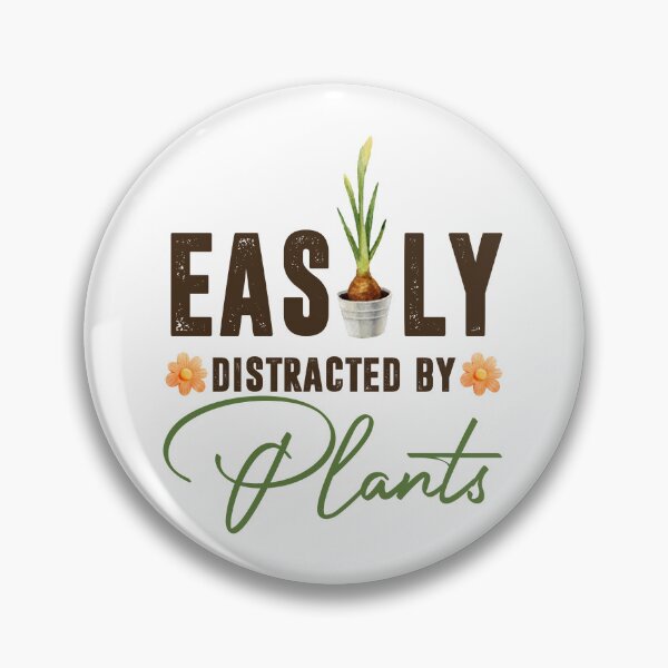 Artikelvorschau, Leicht abgelenkt von Pflanzen Lustiges Gartenzitat entworfen und verkauft von ThisIsMugLife.