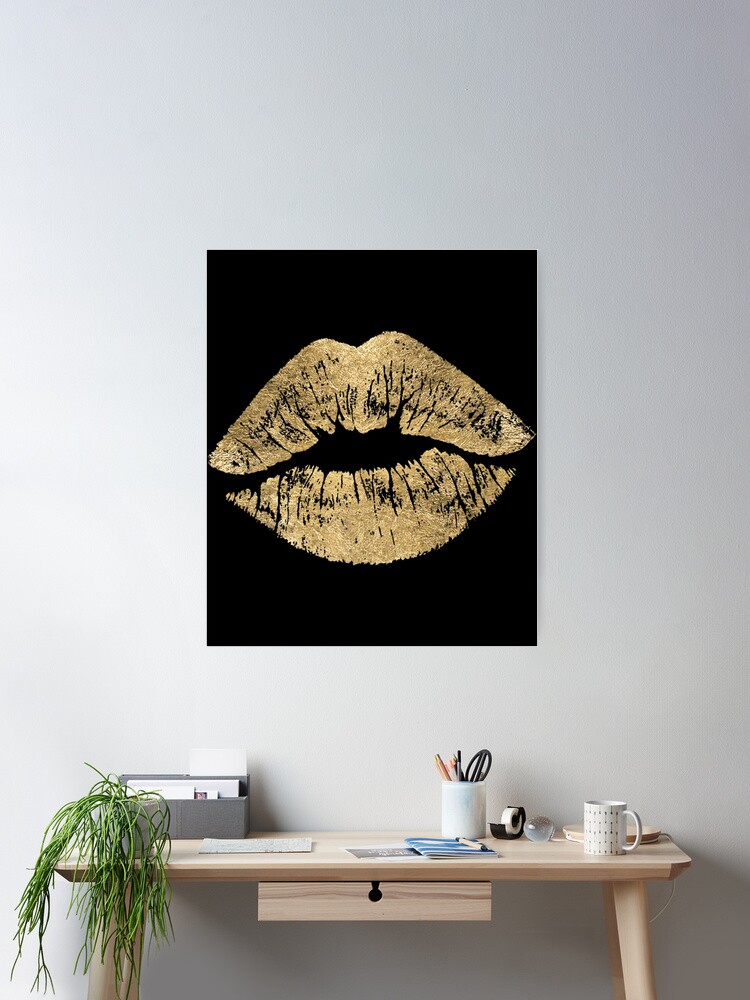 Sexy Gold Metallic Lips Kiss Me Love Makeup Lipstick Shirt
