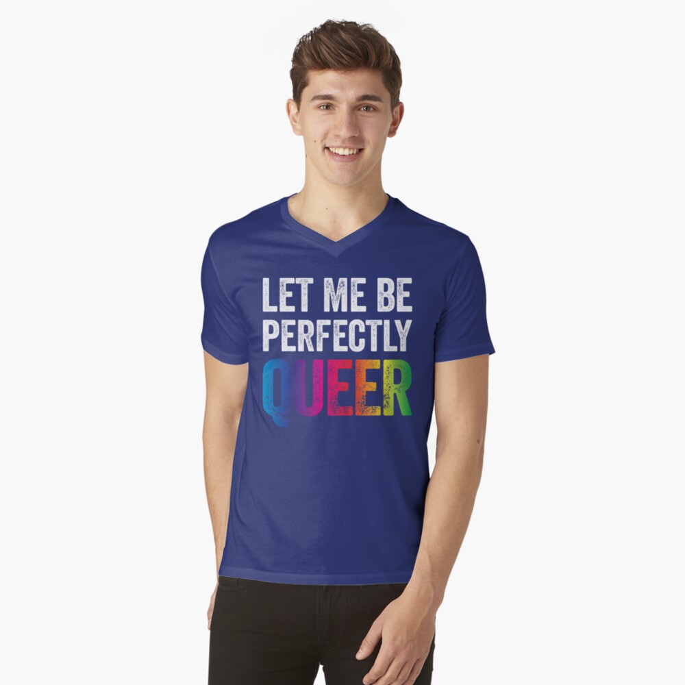 Artikel-Vorschau von T-Shirt mit V-Ausschnitt, designt und verkauft von Tigarlily.