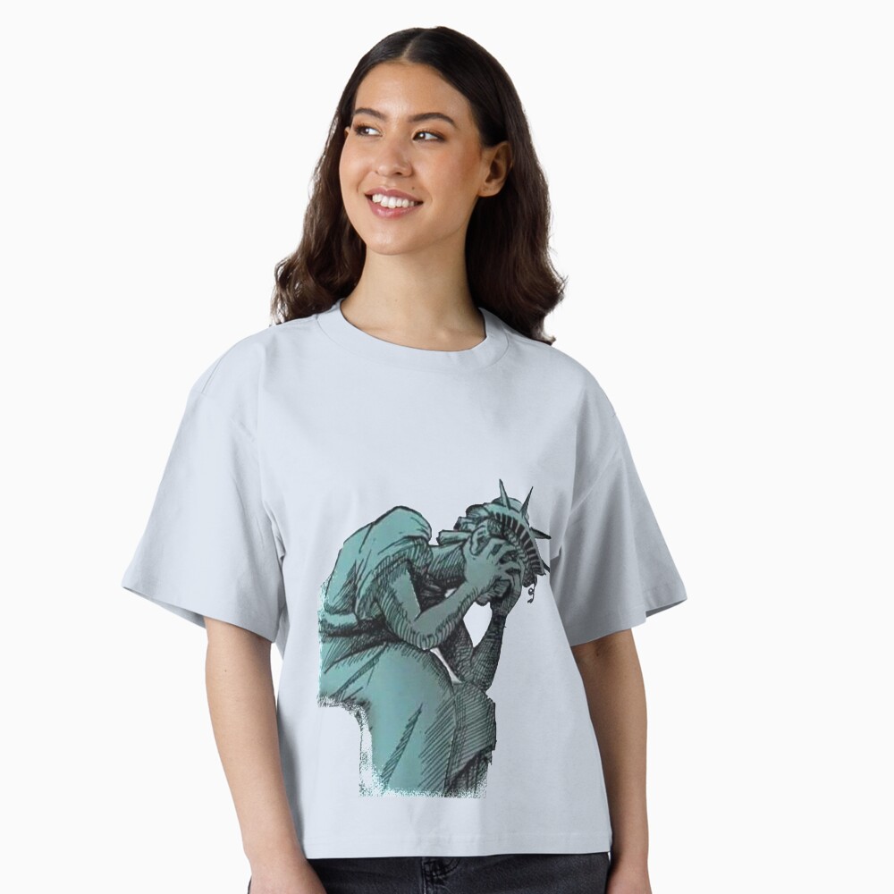 Artikel-Vorschau von Boxy T-Shirt, designt und verkauft von TheBlankVerse.