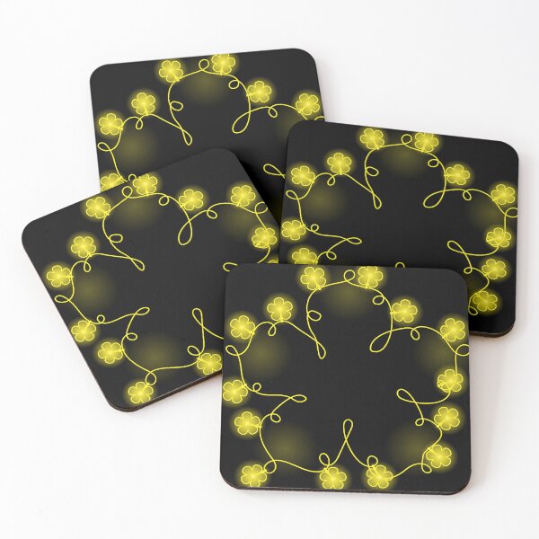 Aperçu de l'œuvre Cadre carré - une guirlande d'ampoules en forme de fleurs créée et vendue par ReflectedCrafts.