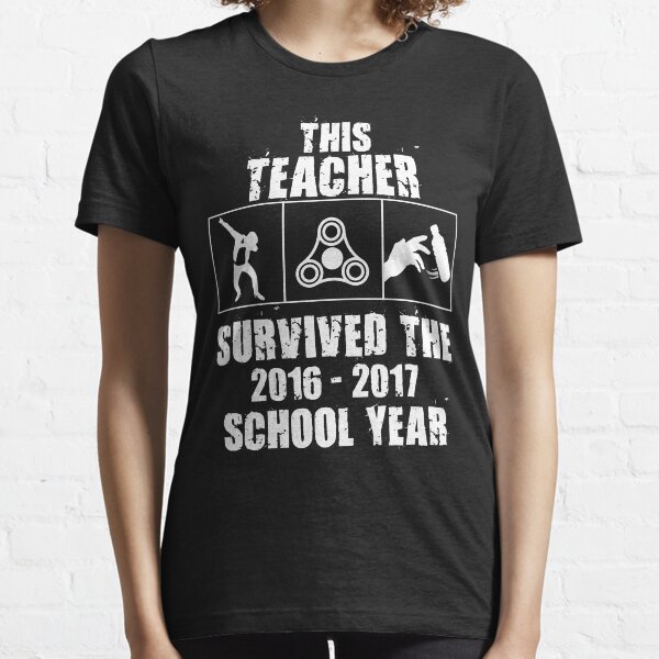 This Teacher Survived the 2016-2017 School Year Essential T-Shirt