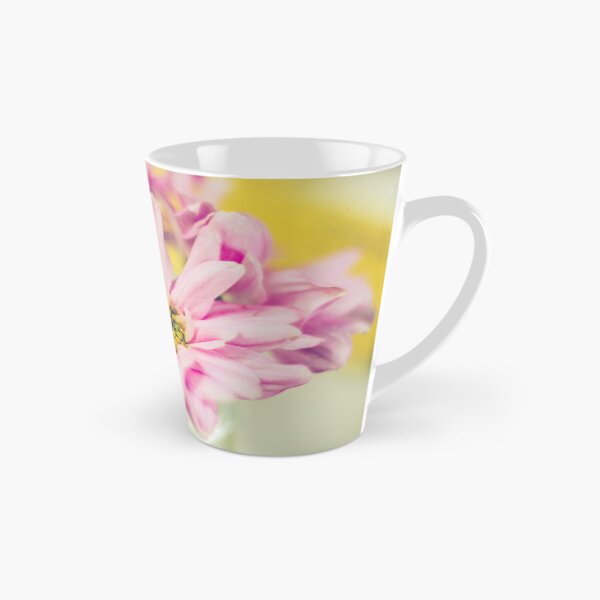 Artikelvorschau, Vintage rosa Blumenarrangements im Glas entworfen und verkauft von MyArt23.