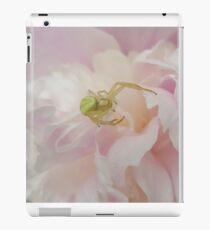 Green Spider on Pink Peony iPad Case/Skin