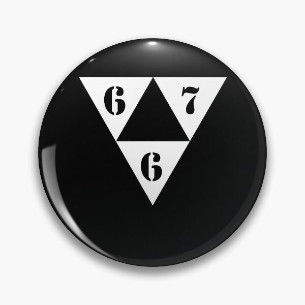Artikelvorschau, 667 WEISSES LOGO ⁶₆⁷ Klassisches T-Shirt entworfen und verkauft von Sherelyn756.