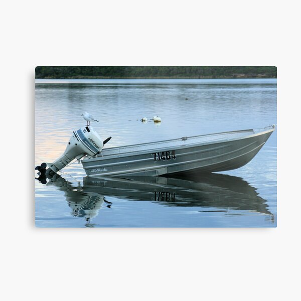 Aperçu de l'œuvre Dinghy créée et vendue par Nathan  Johnson.