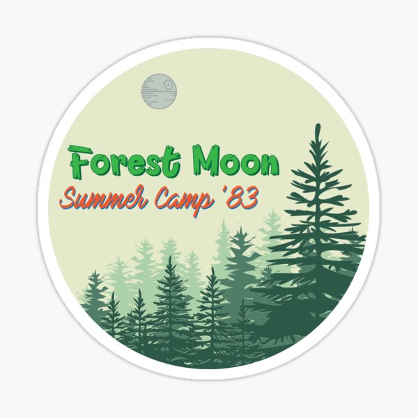 Vista previa del artículo con la obra «Campamento de verano Forest Moon '83», diseñado y vendido por Nerd Soda.